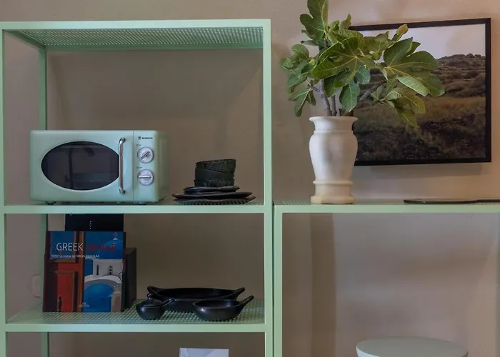 Oias Local Cave * Oia